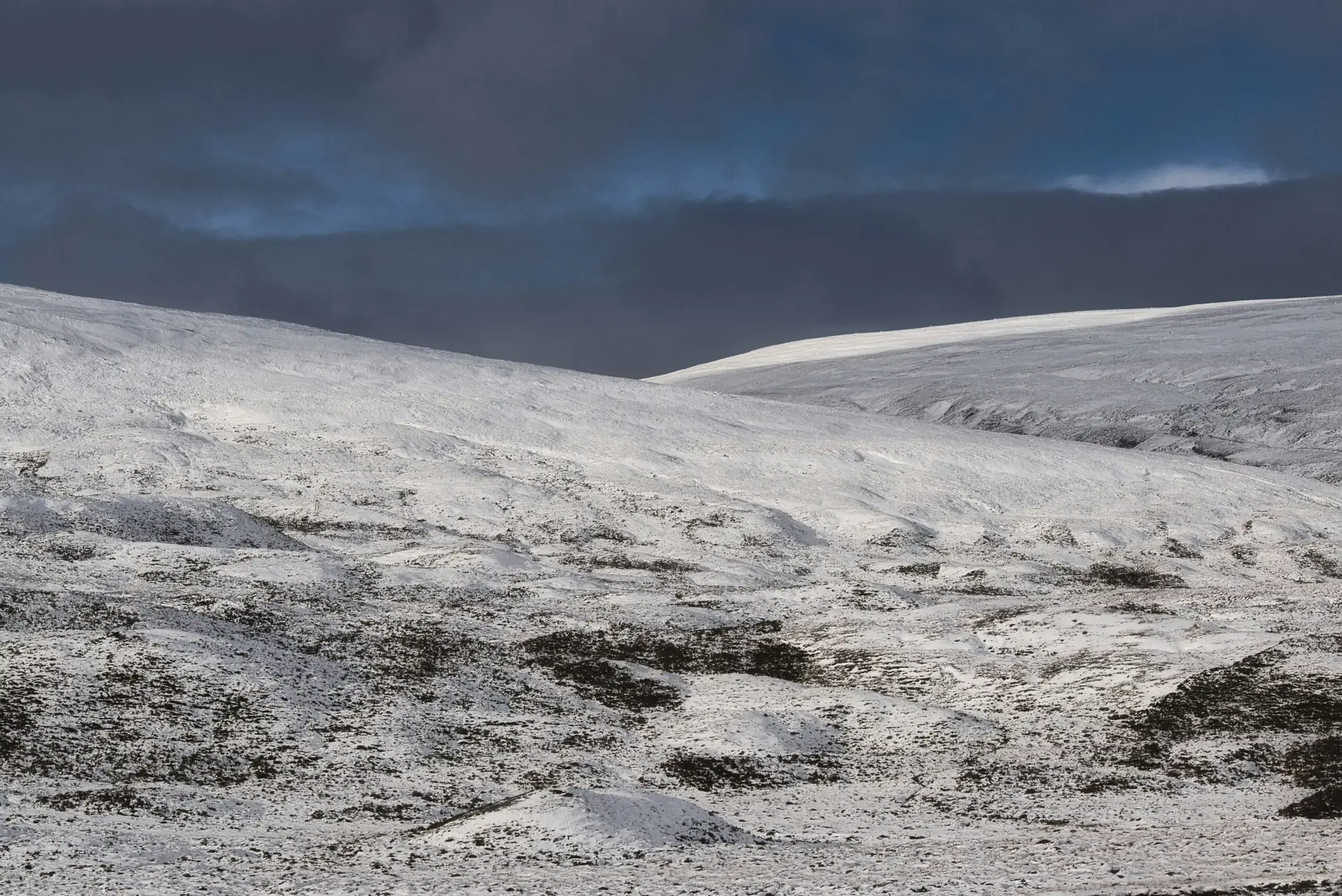 How to Embrace Outdoor Learning During The Winter Months